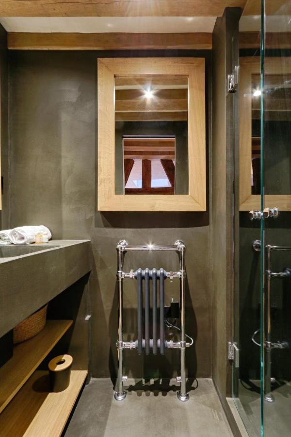 Luxurious & Design Flat 2BR/8P- Boulevard Saint Germain - 3