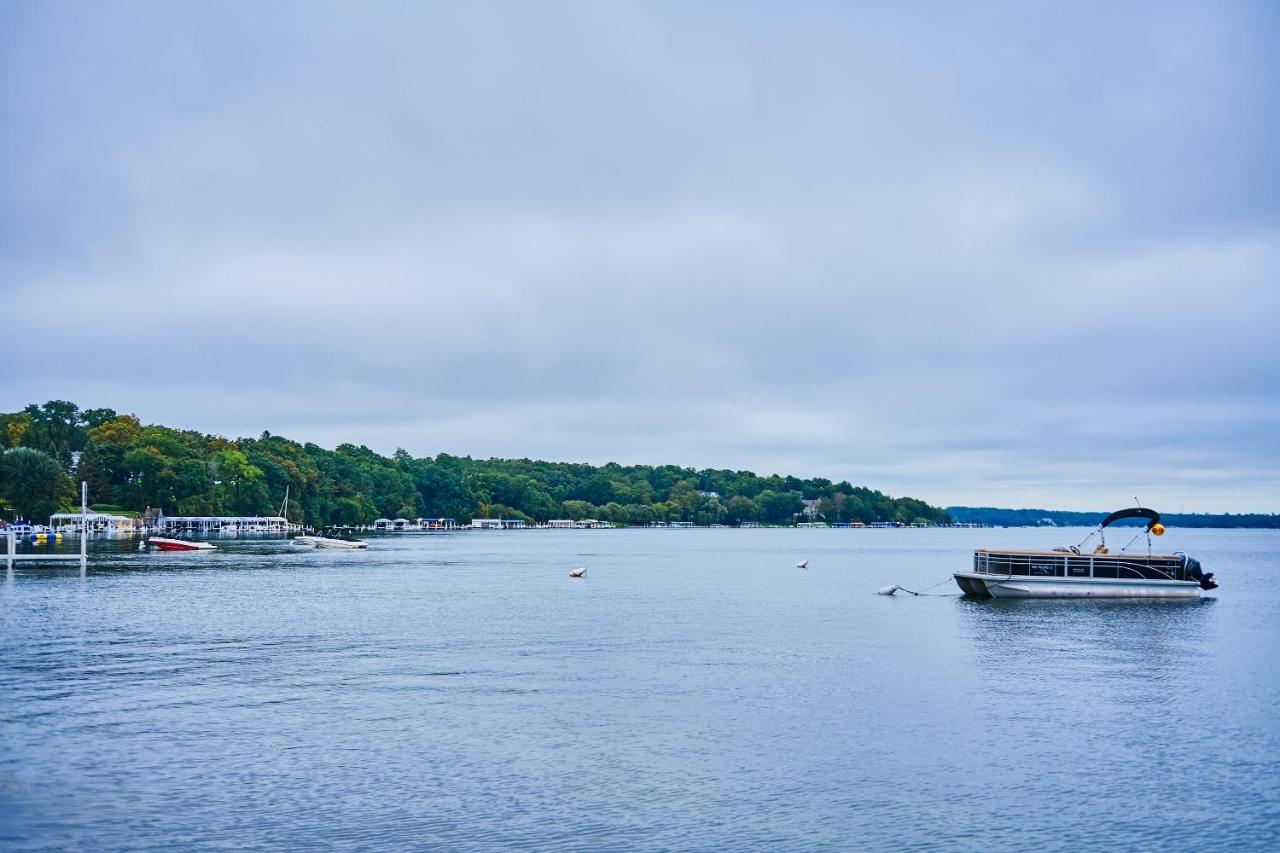 The Cove of Lake Geneva — photo 16