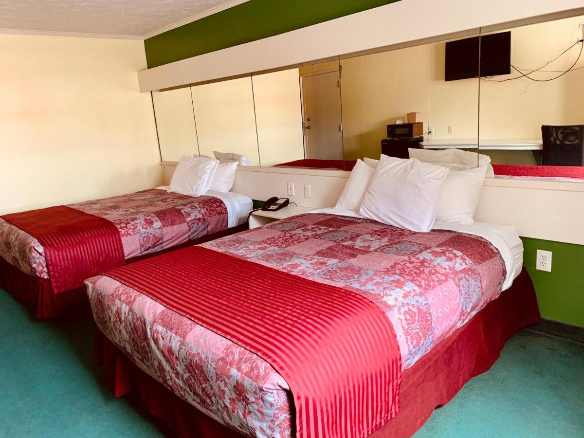 Holiday Lodge — photo 15