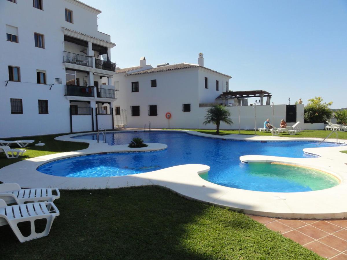 Apartment Frigiliana Heights, Frigiliana, Spain - Booking.com