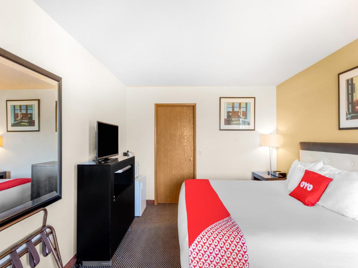 Arlington Motor Inn — photo 17