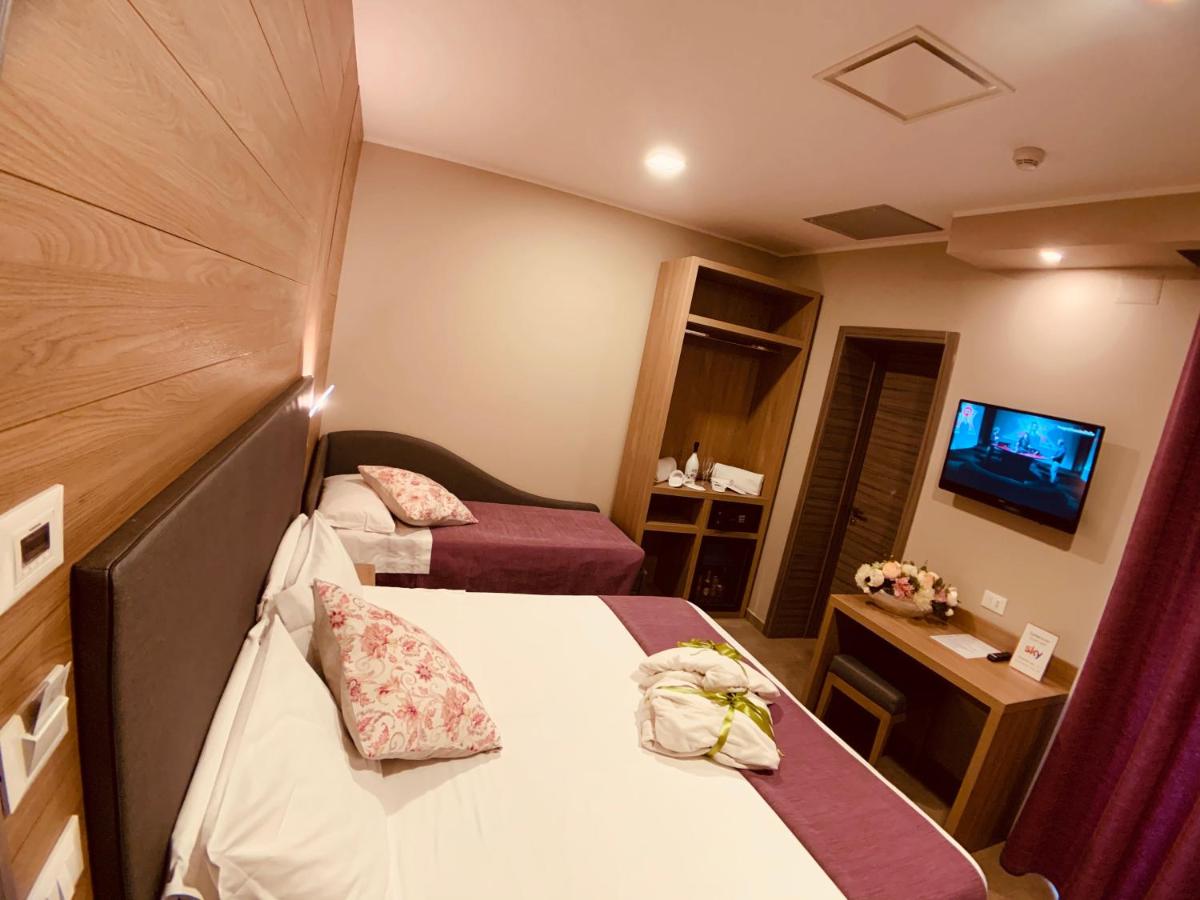Hotel Smeraldo photo