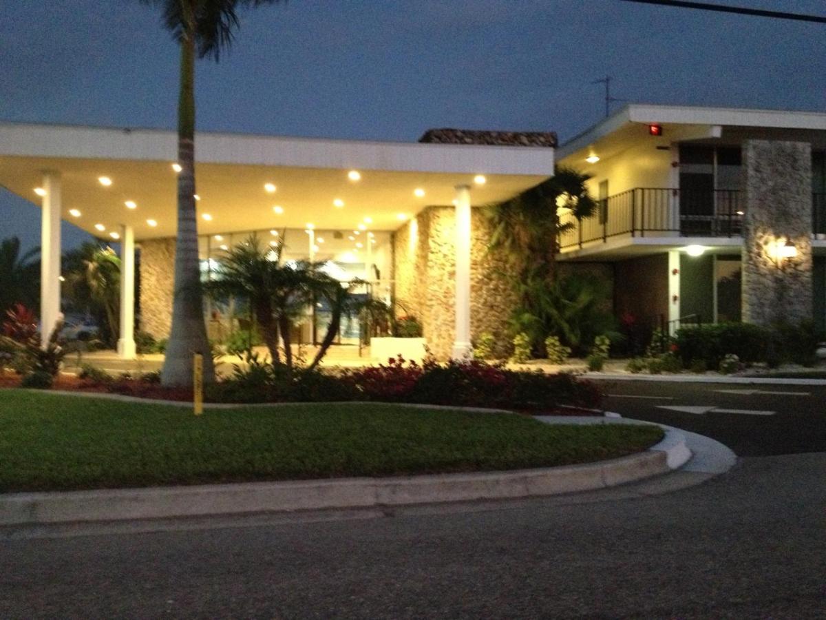 Dolphin Key Resort - Cape Coral — photo 10
