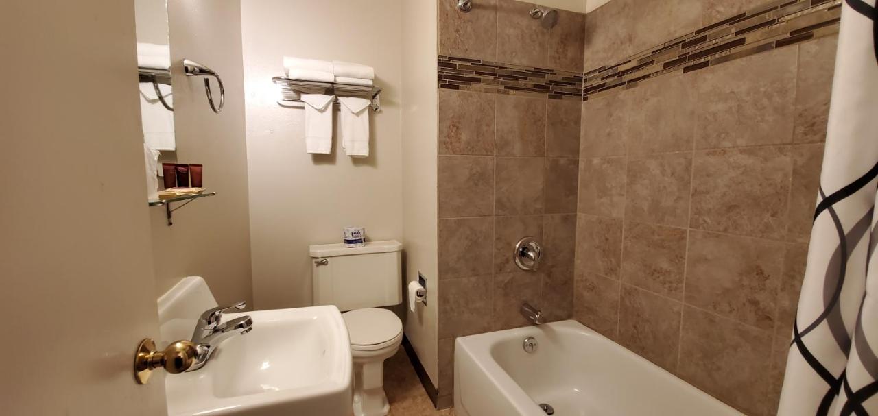 Bridge Street Inn — photo 13