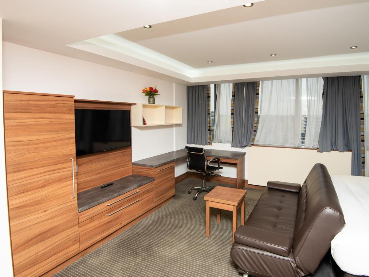 Livin' Serviced Apartments photo