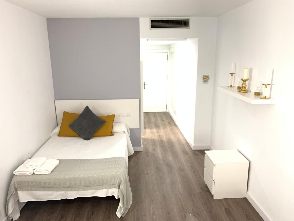 Triana Luxury Apartament 329, Seville, Spain - Booking.com