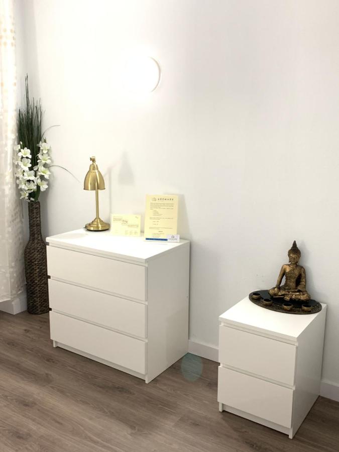 Triana Luxury Apartament 329, Seville, Spain - Booking.com