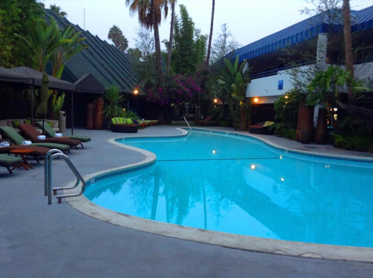 Hotel Current — photo 1