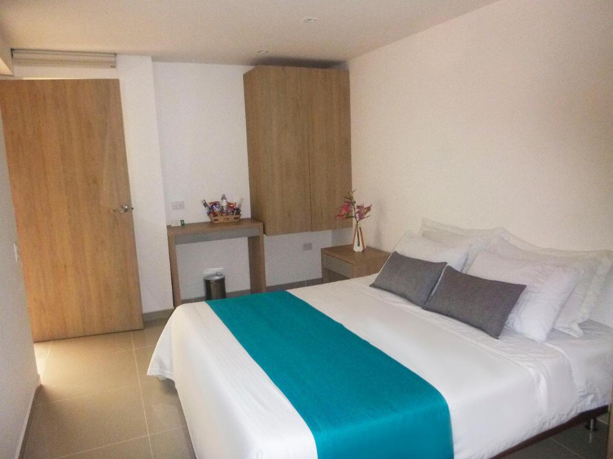 Hotel Boutique Laureles Medellin (HBL) photo