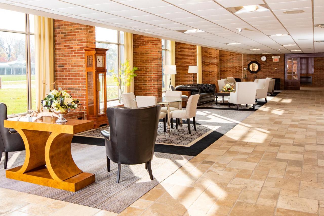 Hillsdale College Dow Hotel and Conference Center — photo 16
