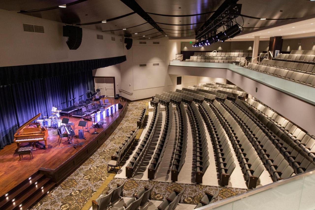 Hillsdale College Dow Hotel and Conference Center — photo 9