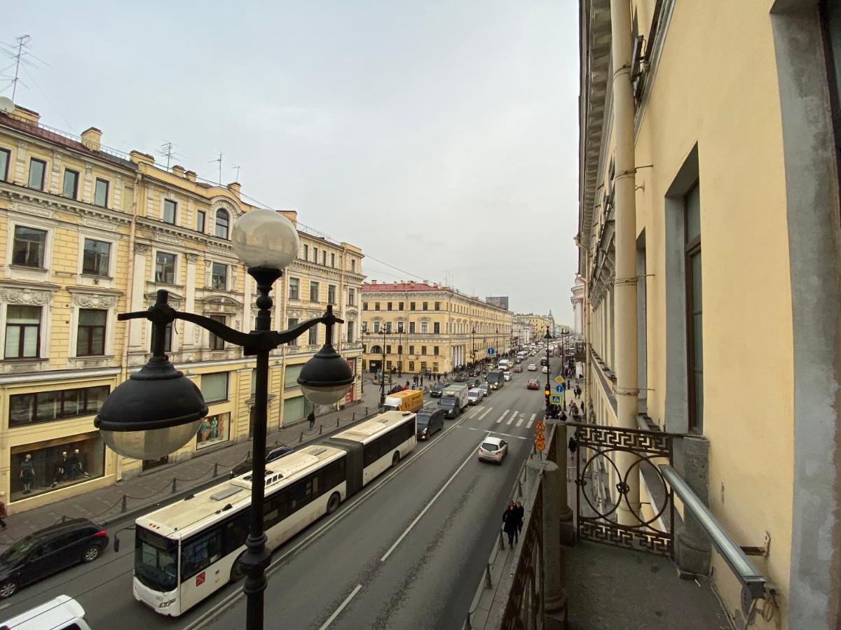 Фото Apartment on Nevsky prospect 13