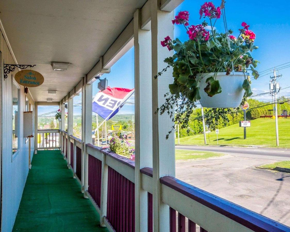 Malone's Motel — photo 6