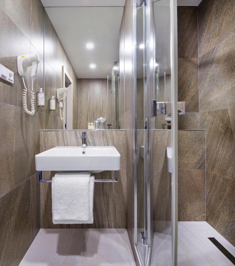 OREA Hotel Pyramida Praha photo