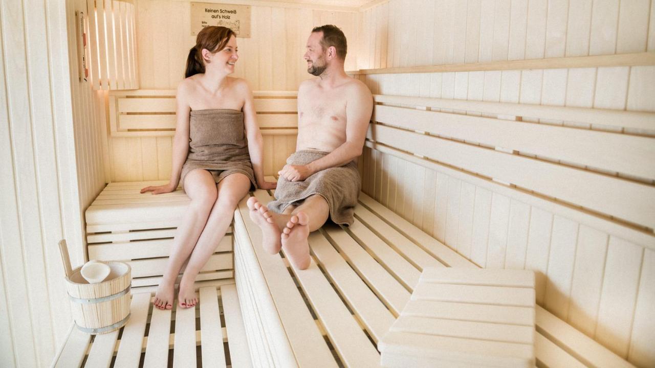 Sex in der sauna in Abuja