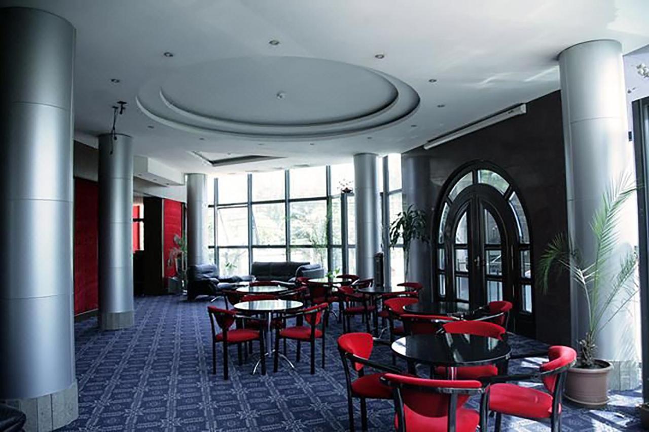 Ararat Hotel photo
