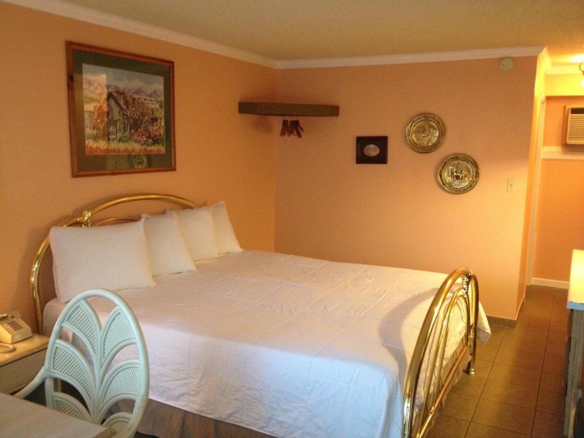 Victorian Inn — photo 18