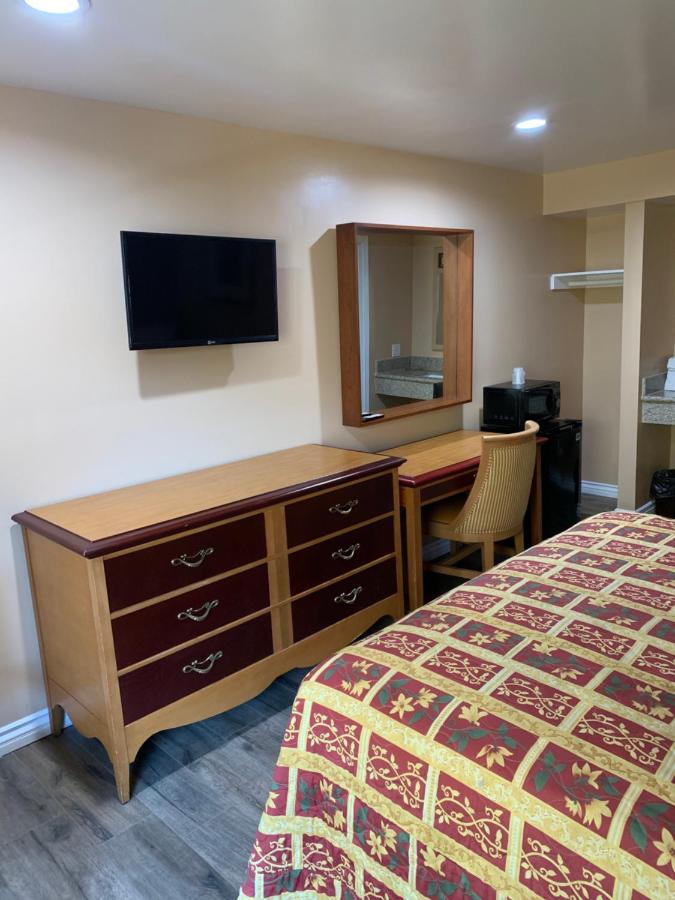 Budget Motel — photo 15