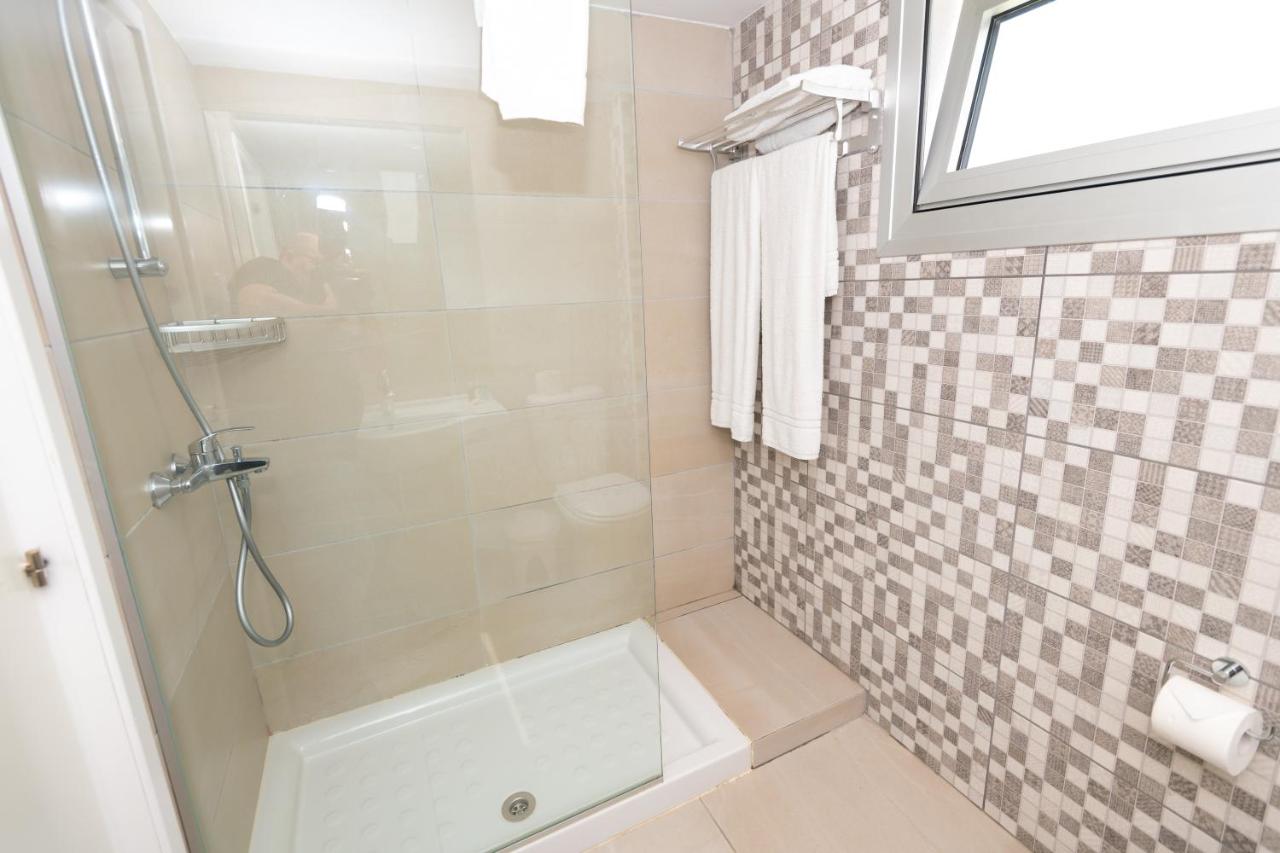Tofinis Hotel photo