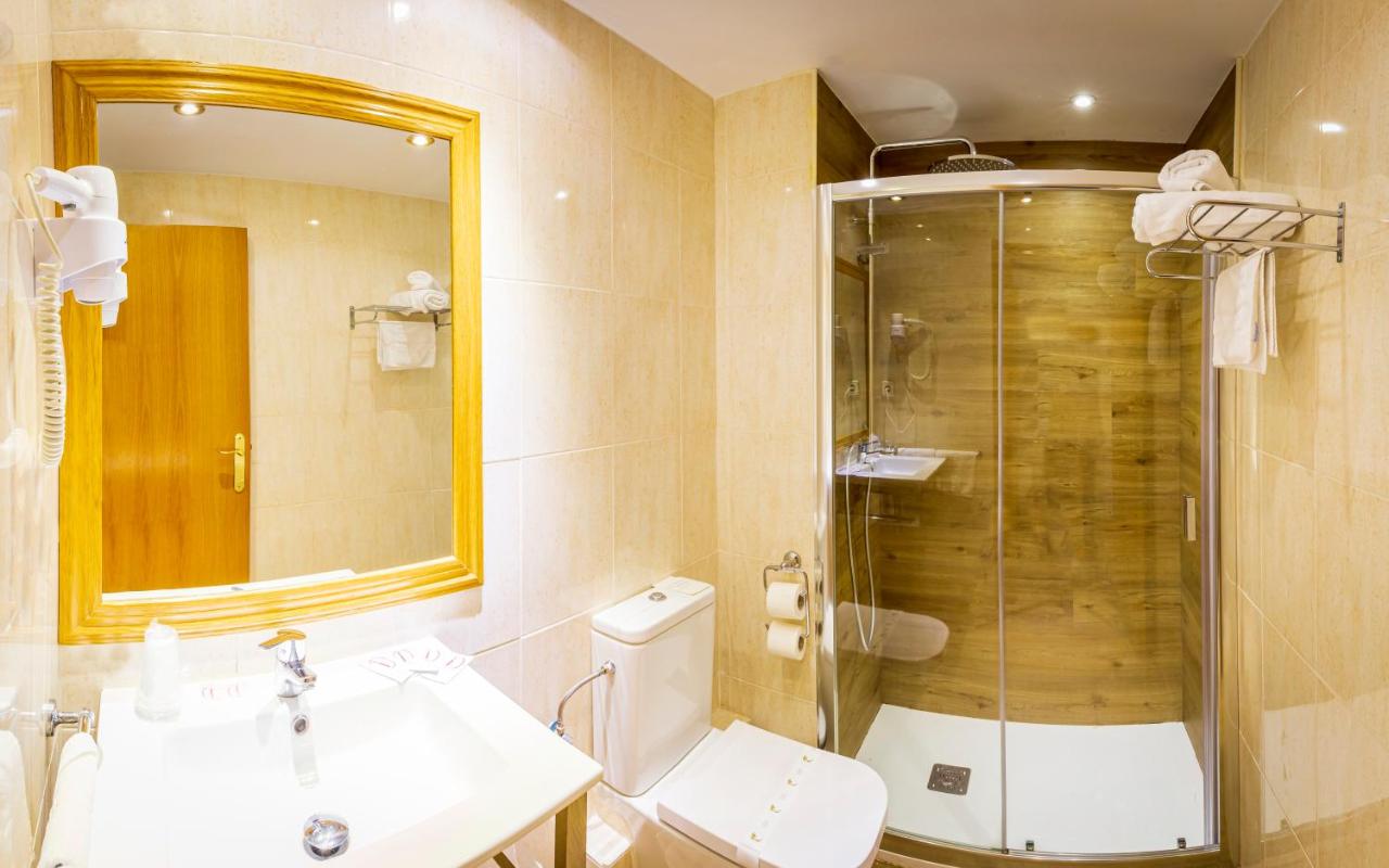 Hotel Les Neus photo