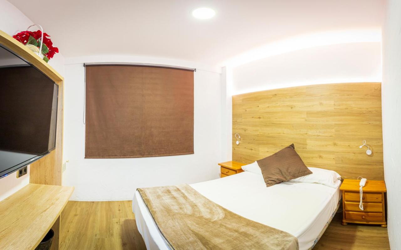 Hotel Les Neus photo