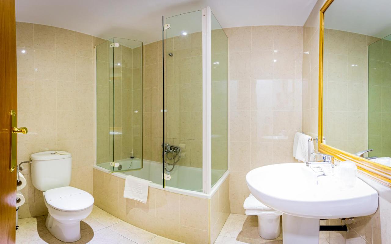 Hotel Les Neus photo