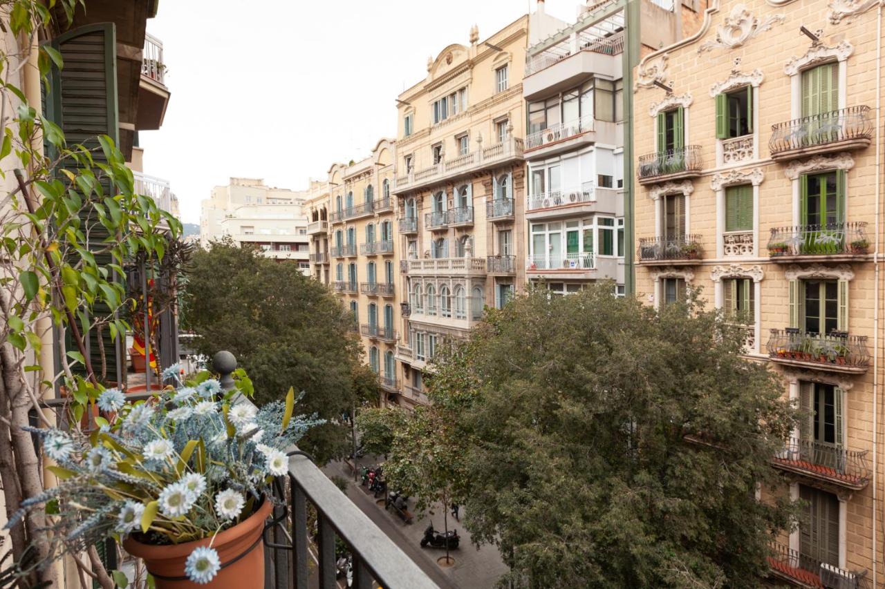 ENRIQUE GRANADOS, Barcelona – Bijgewerkte prijzen 2022