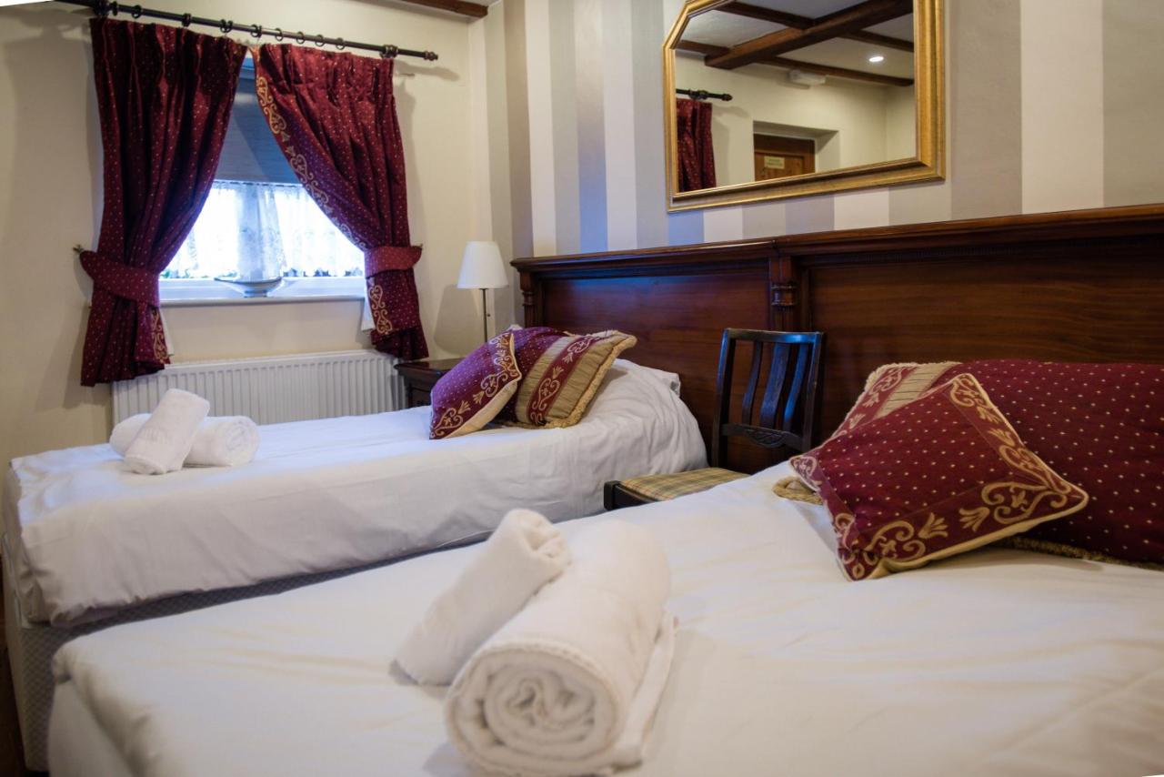 The Royal Arms Hotel - Laterooms