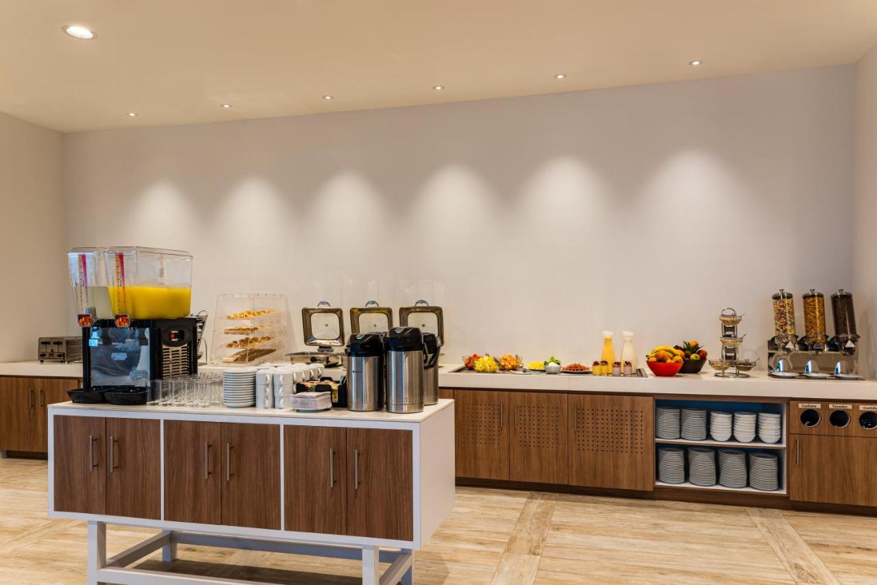 Holiday Inn Express Cartagena Manga, an IHG Hotel photo