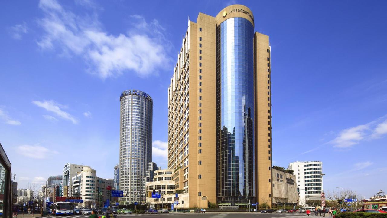 InterContinental Shanghai Pudong, an IHG Hotel photo
