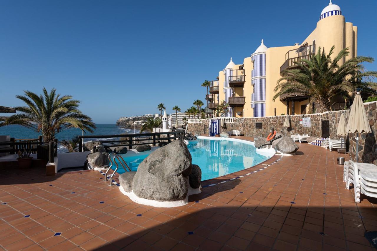 Cute next to beach & pool- P27 By CanariasGetaway, Playa del ...