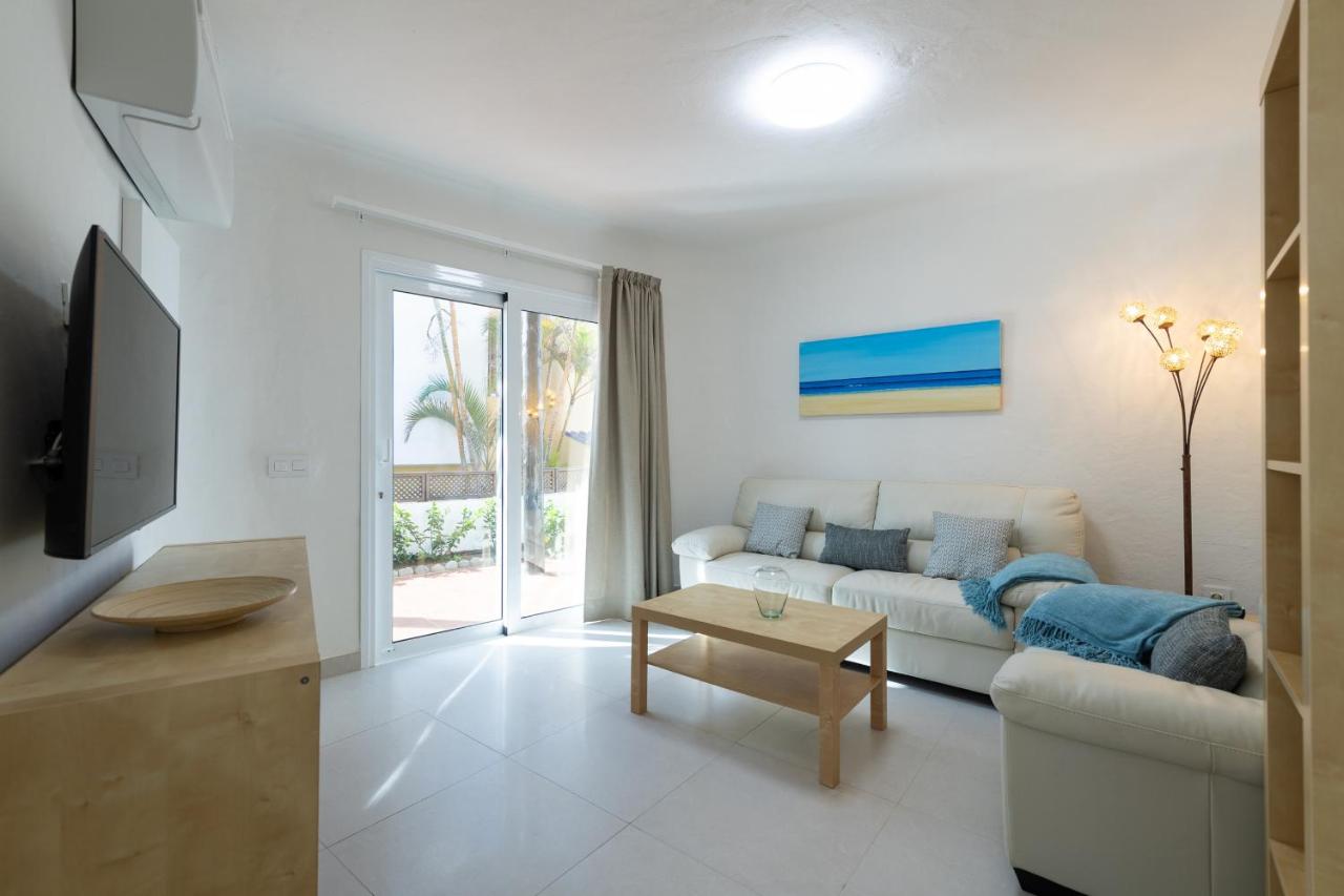 Cute next to beach & pool- P27 By CanariasGetaway, Playa del ...