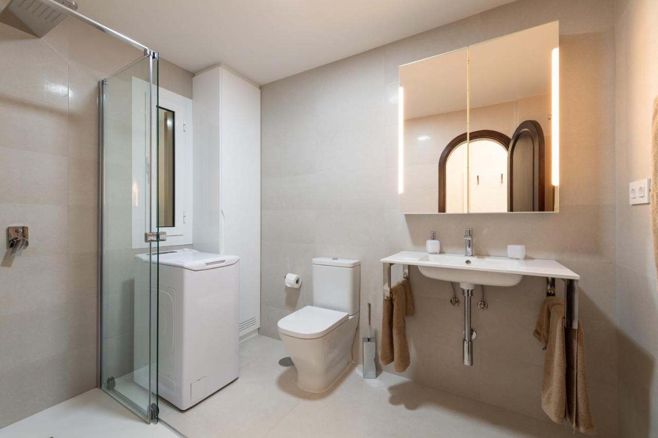 Cute next to beach & pool- P27 By CanariasGetaway, Playa del ...