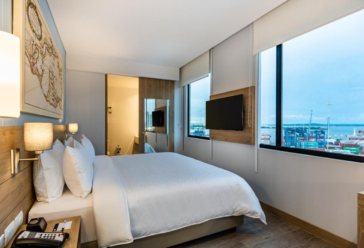 Holiday Inn Express Cartagena Manga, an IHG Hotel photo