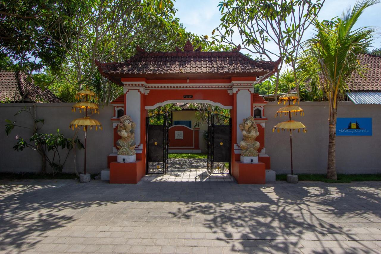 Bali Komang Guest House Sanur — quarto