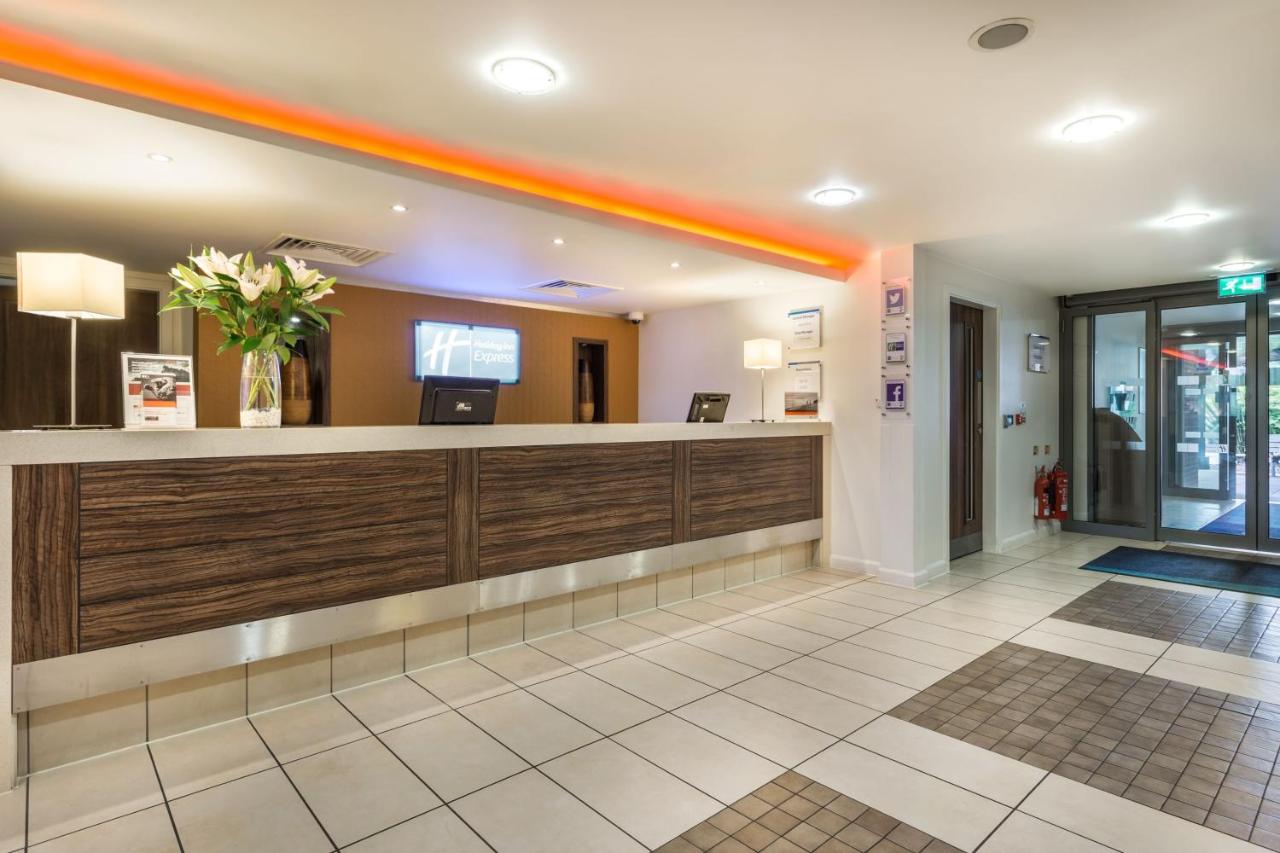Holiday Inn Express COLCHESTER - Laterooms