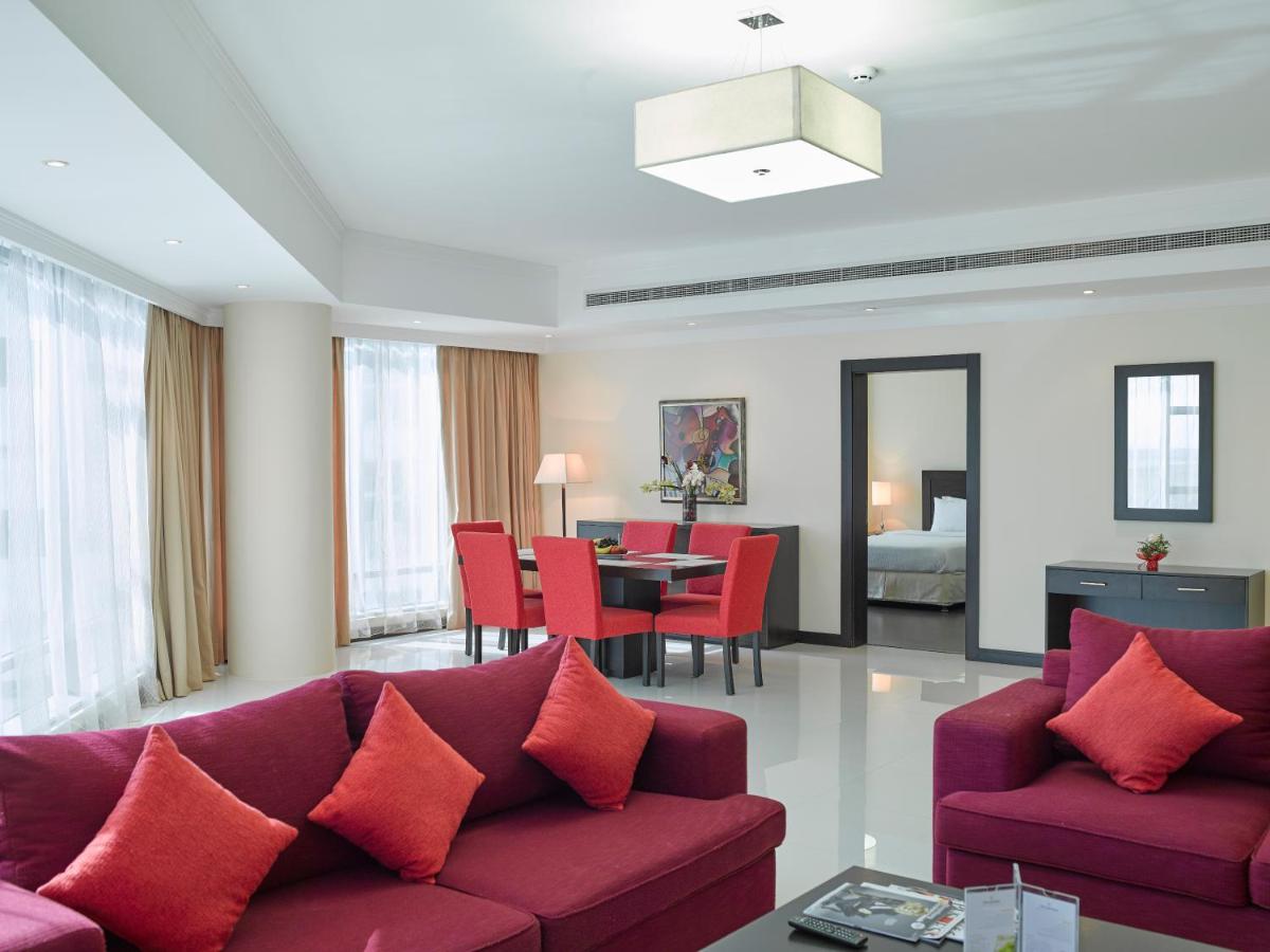 Tulip Hotel & Suites photo