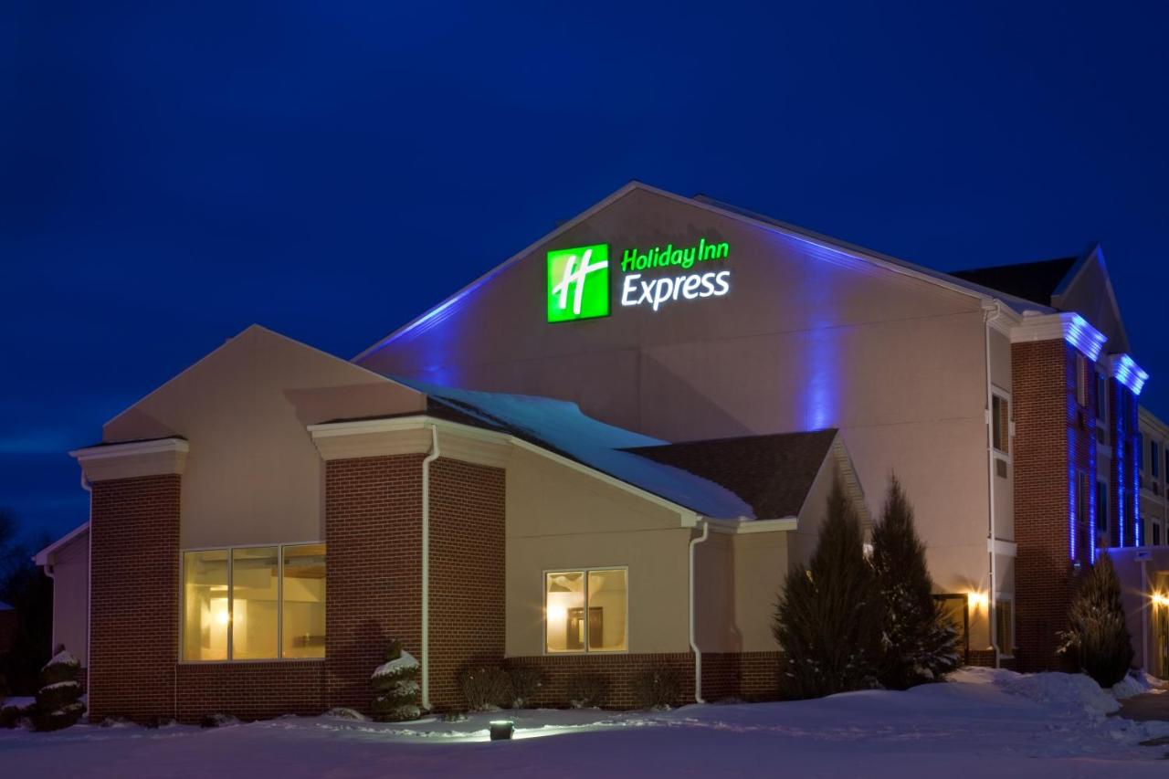Holiday Inn Express O'Neill, an IHG Hotel