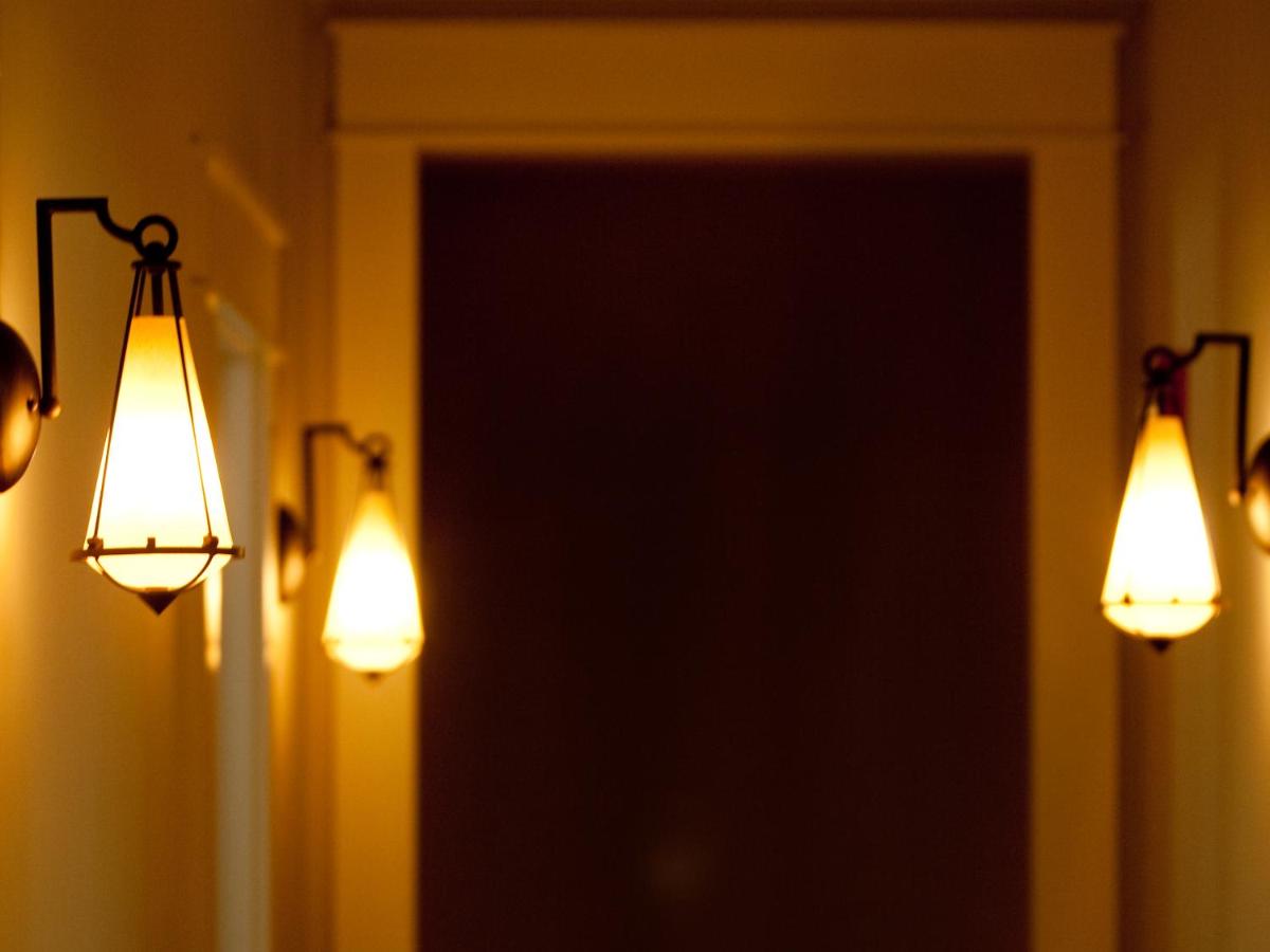 Showers Inn — photo 17