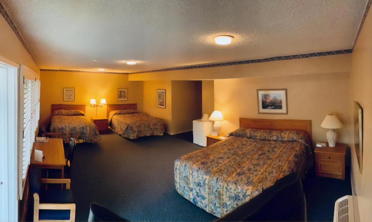 Saga Motor Hotel Pasadena — photo 7