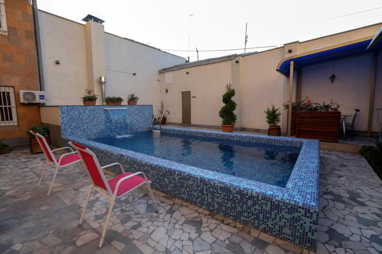 Alba Hotel Yerevan photo