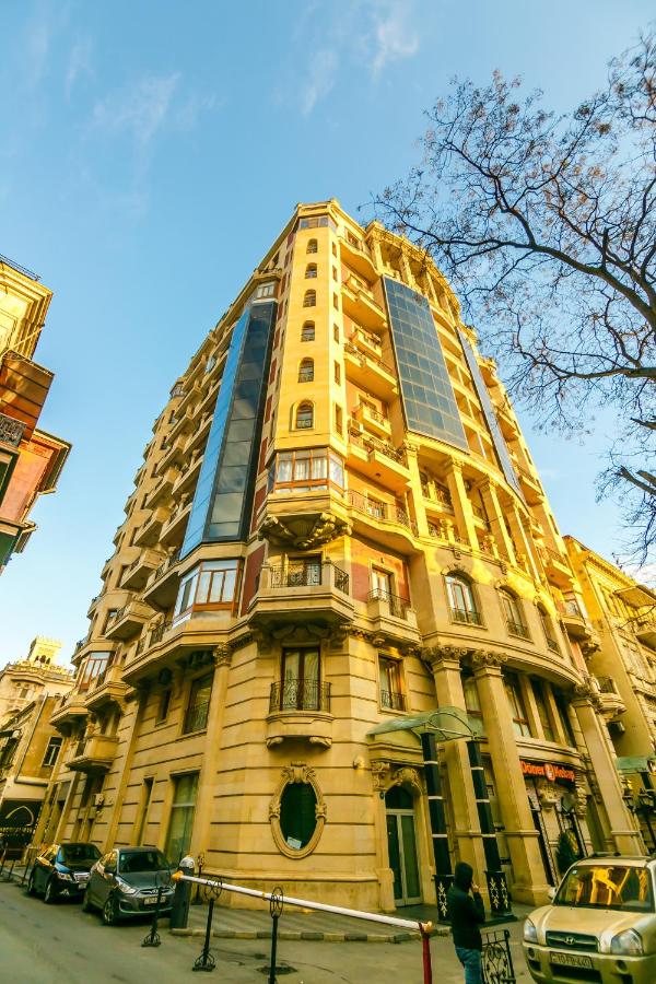 Apartment near Metro Nizami photo