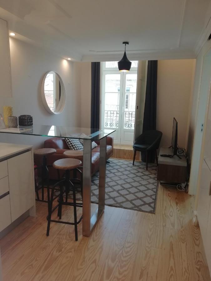 Augusta 229-5E-City Center Apt- Balcony & Elevator - 2