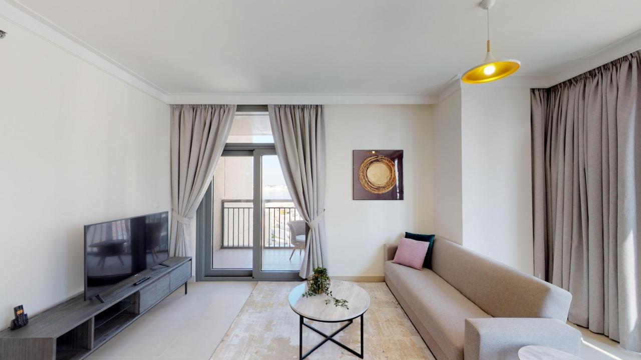 Lux BnB Dubai Creek Residences, Dubai – Updated 2022 Prices