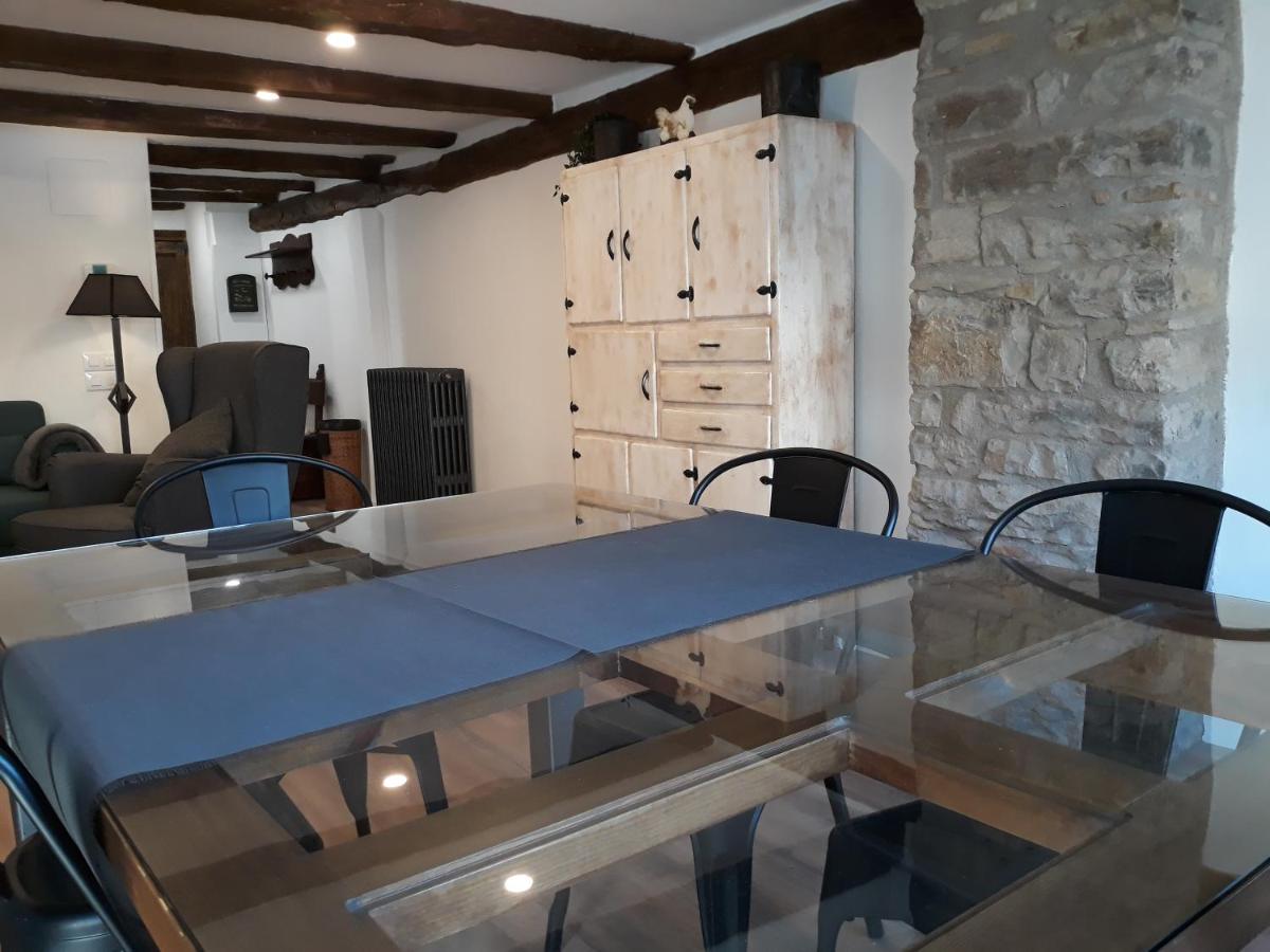 Plaza Catedral Jaca, Jaca – Precios actualizados 2022