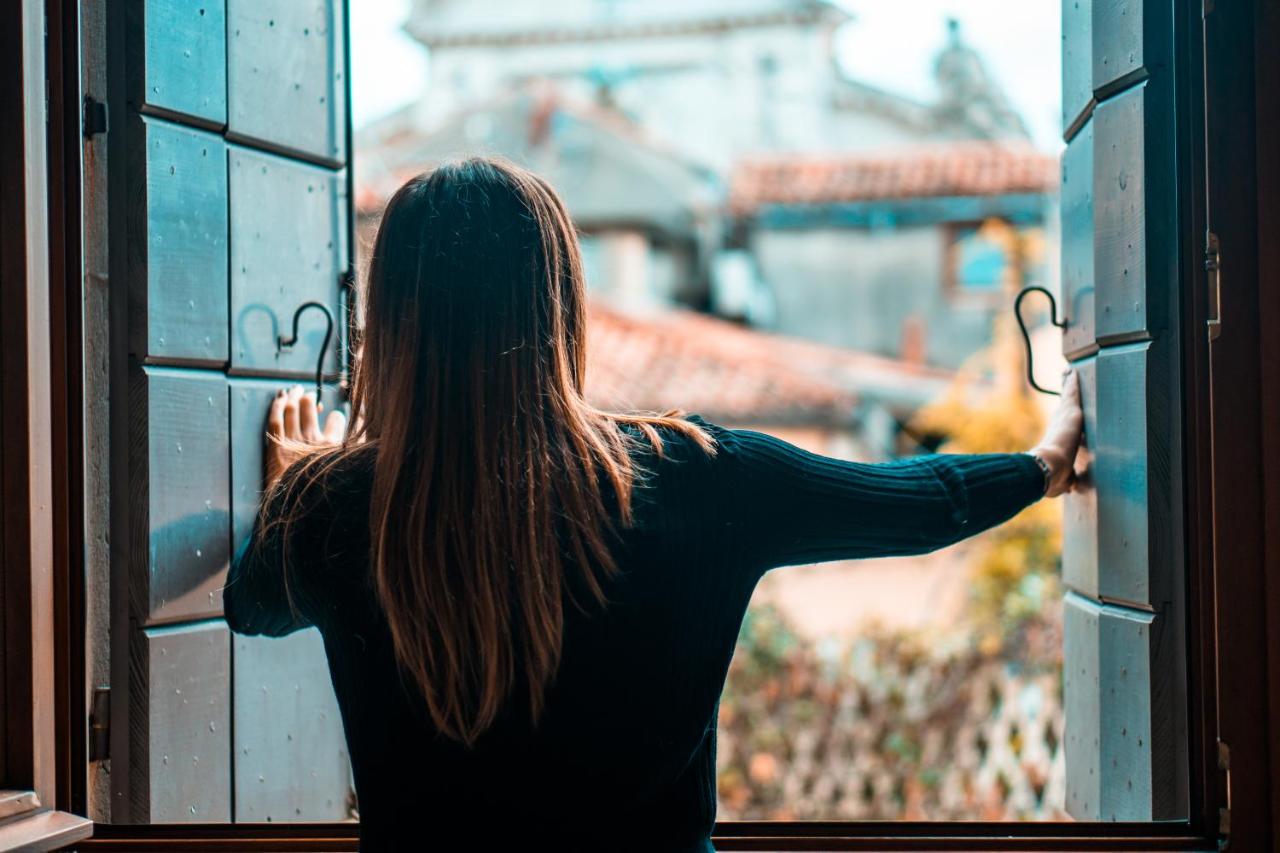 Elegant Apartment with Lift in 17th-Century Palace, Walk to St Marks Square - 4