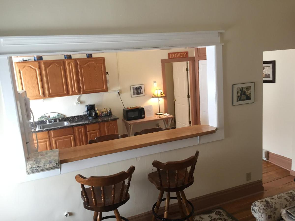 Historic Capitol Hotel Vacation Suites — photo 22