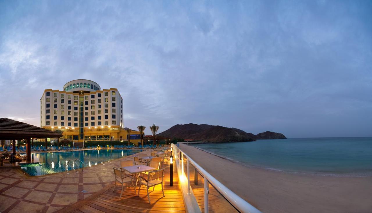 Hotel, plaża: Oceanic Khorfakkan Resort & Spa