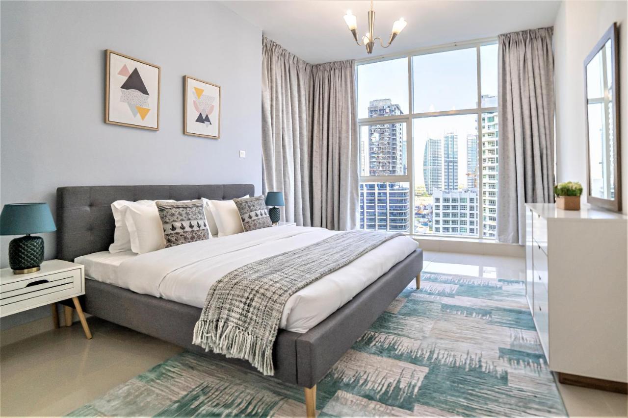 Continental Tower, Dubai Marina - Luton Vacation Homes - 2