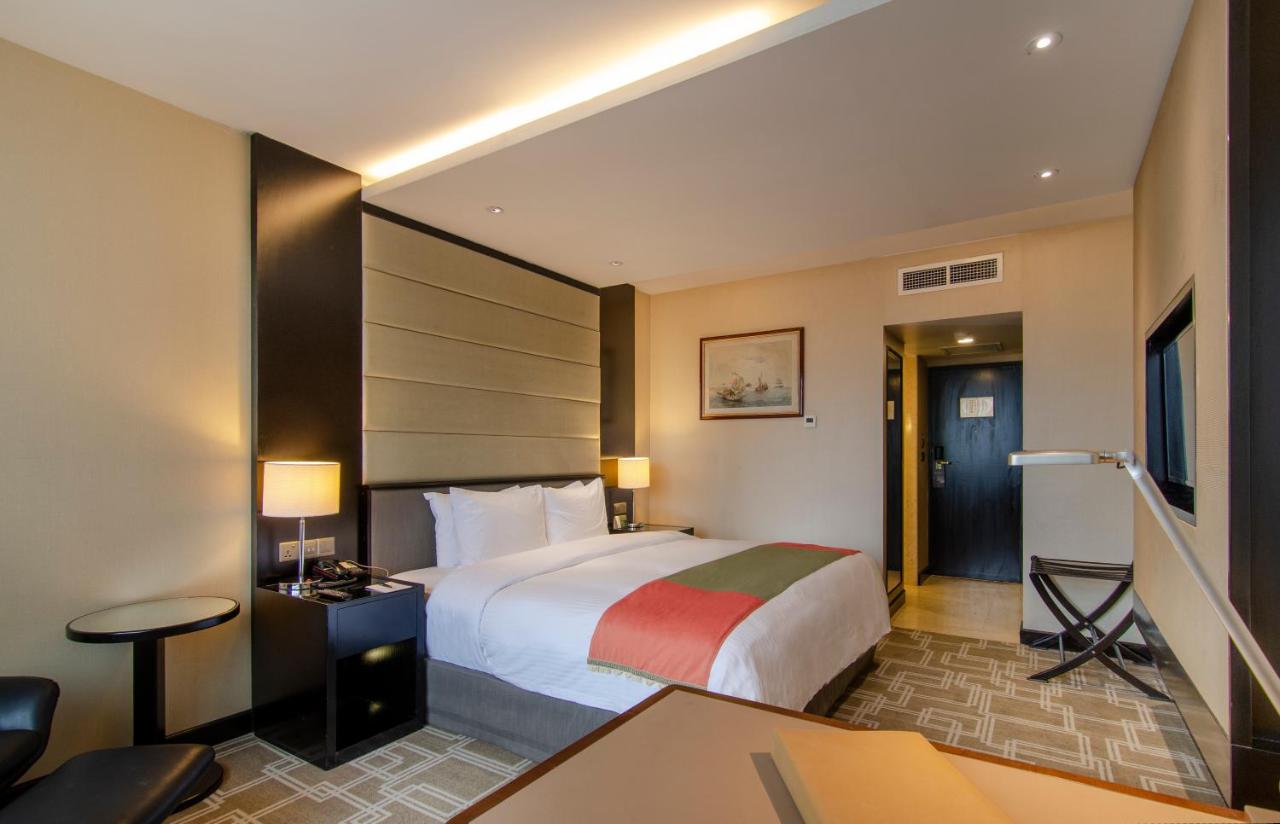 Pan Pacific Sonargaon Dhaka photo